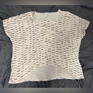 EUC Allison Izu Karisa top size small